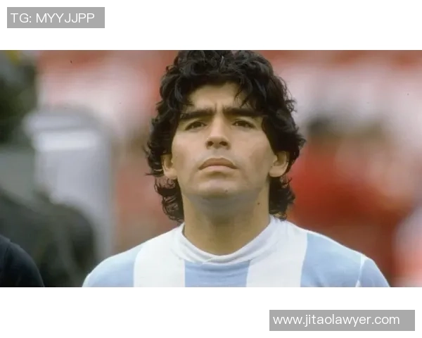 传奇球王马拉多纳:从天才少年到足球之神的辉煌与挣扎 传奇球王马拉多纳:从天才少年到足球之神的辉煌与挣扎