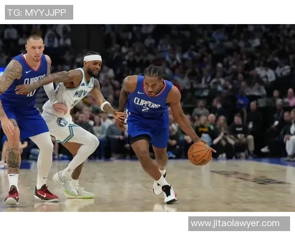 洛杉矶快船队重塑阵容 新赛季冲击总冠军的关键因素与挑战